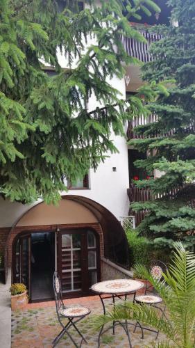 Bed & Breakfast Csaki Vendeghaz