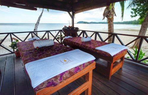 Nirwana Resort Hotel