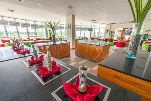 Grand Lagoi Hotel By Nirwana Gardens
