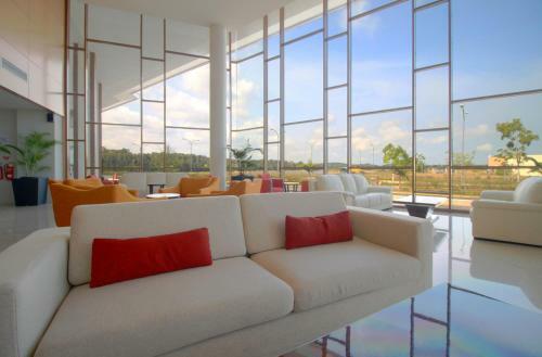 Grand Lagoi Hotel By Nirwana Gardens
