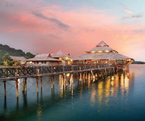 Nirwana Beach Club