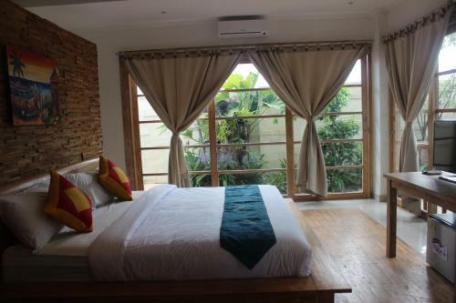 Posada Kedungu Surf Camp