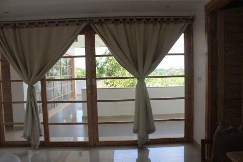 Posada Kedungu Surf Camp