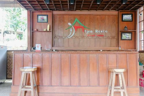 Hostal Oyo 1415 Ijen Residence