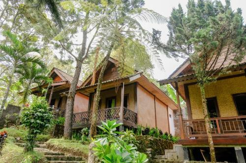 Hostal Oyo 1415 Ijen Residence
