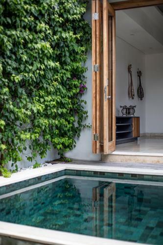 Villa Kokomo Resort Gili Gede