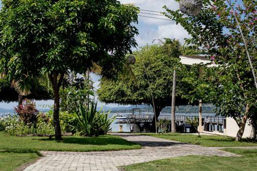 Villa Kokomo Resort Gili Gede