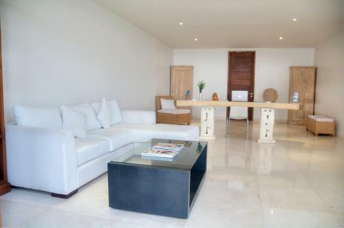 Villa Kokomo Resort Gili Gede