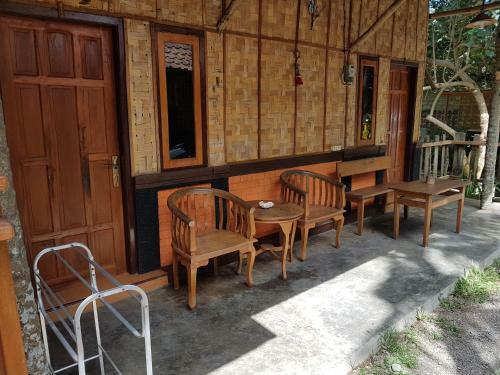 Hostal Red Island Bungalows