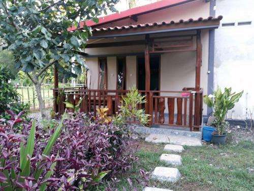 Hostal Red Island Bungalows