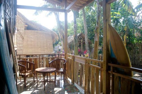 Hostal Red Island Bungalows