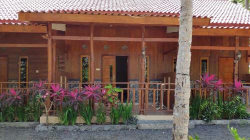 Hostal Red Island Bungalows