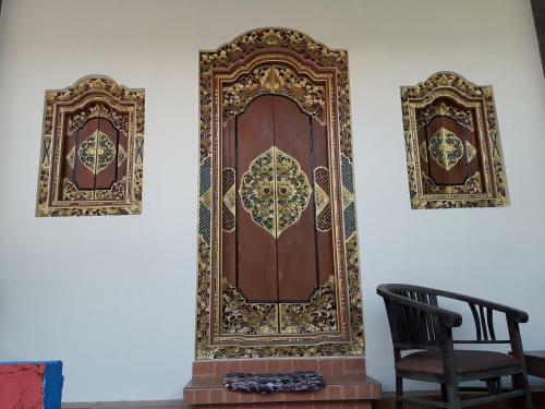 Hostal Kubu Pilatus Inn