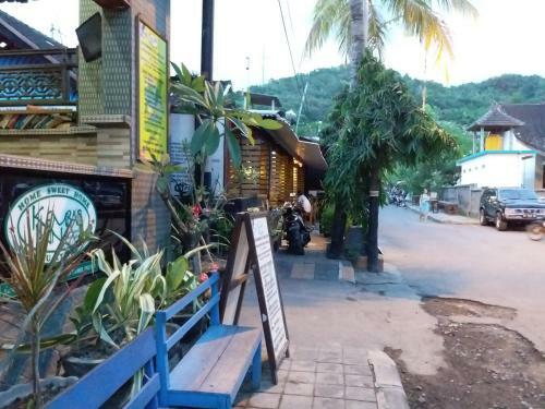 Hostal Kembar Inn Padangbai