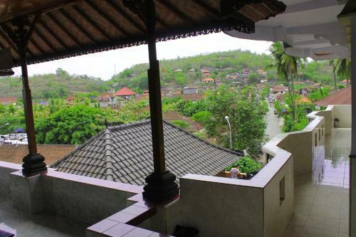 Posada Serangan Inn II