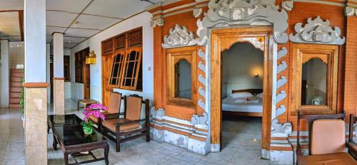 Posada Serangan Inn II