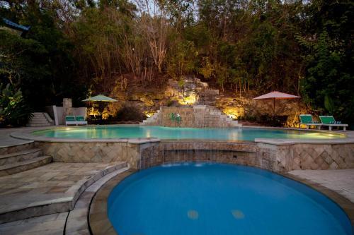 Hotel Beji Bay Resort