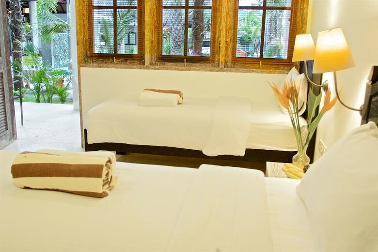 Hotel Ok Divers Resort & Spa
