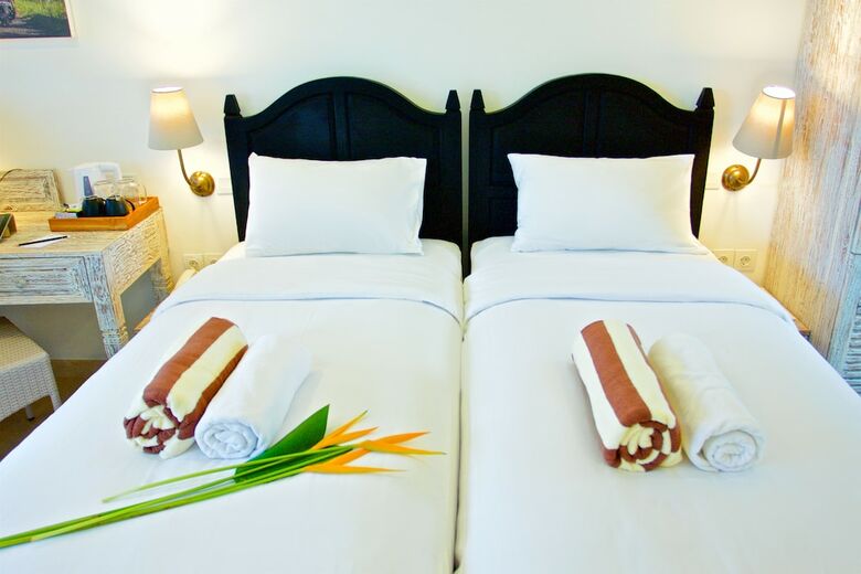 Hotel Ok Divers Resort & Spa