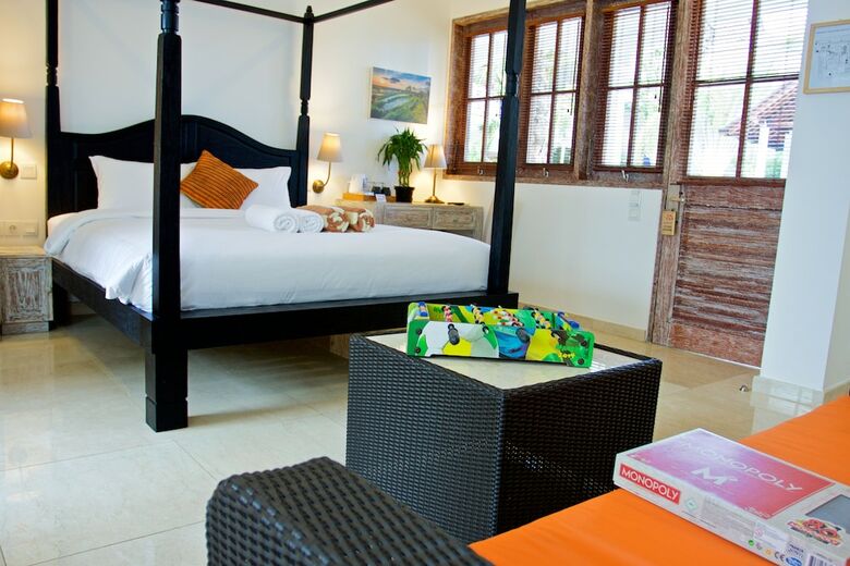 Hotel Ok Divers Resort & Spa
