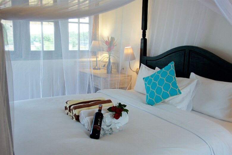 Hotel Ok Divers Resort & Spa