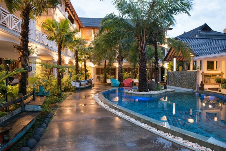 Hotel Ok Divers Resort & Spa
