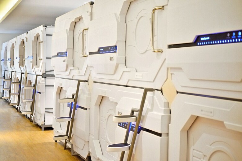 Whiz Capsule Hotel Grand Bromo