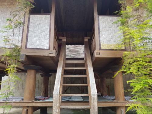 Hostal Radiya Guesthouse