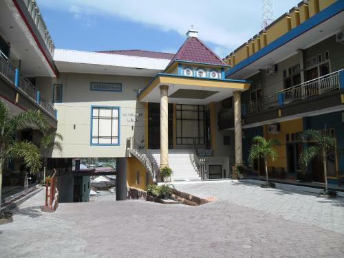 Permata Land Hotel & Resort