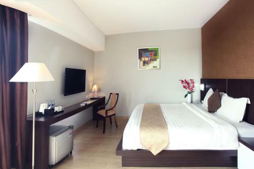 Grand Hatika Hotel