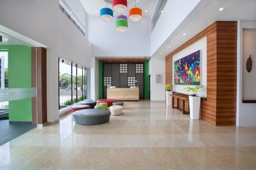 Hotel Maxonehotels At Belstar Belitung