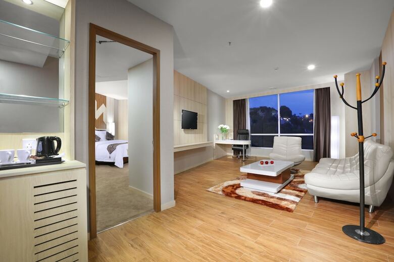 Aston Batam Hotel & Residence