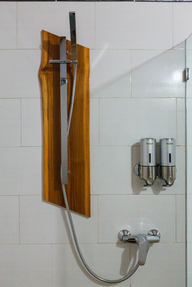 Hostal Mamaras Guest House
