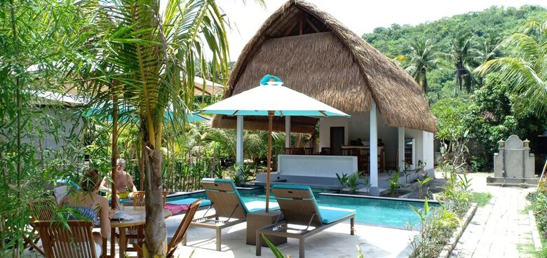 Hostal Bale Lumbung Bungalows