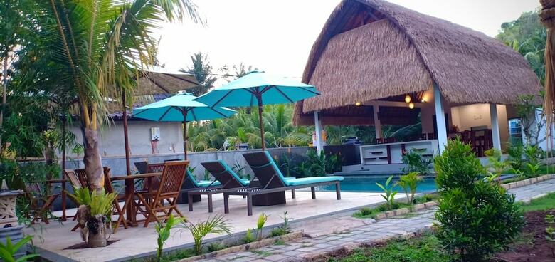 Hostal Bale Lumbung Bungalows
