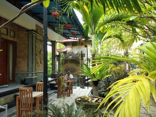 Green Palace Homestay
