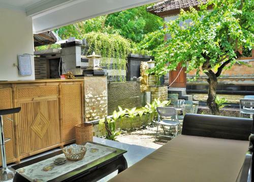 Green Palace Homestay