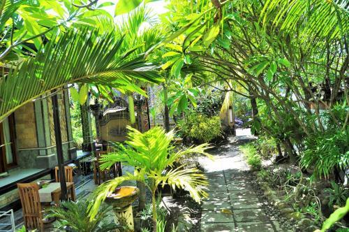 Green Palace Homestay