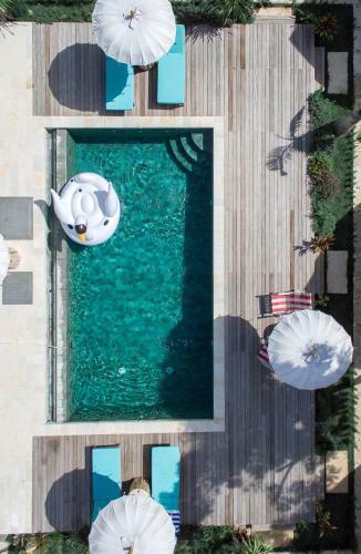Hotel La Roja Budget