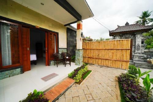 Motel Pudja Nusa Cottage