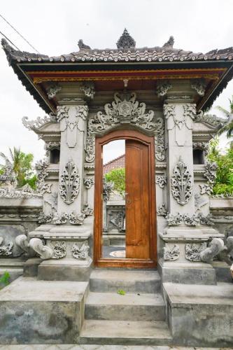Motel Pudja Nusa Cottage