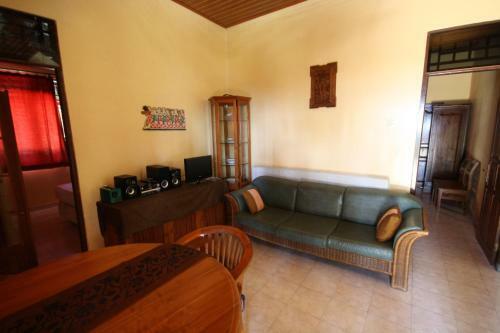 Villa Matanai 2
