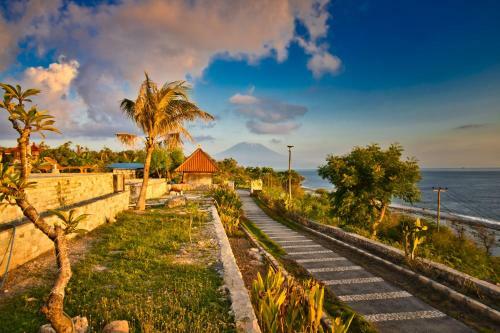 Hostal Song Cang Bungalow