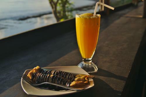 Hostal Manta Cottages With Sea View