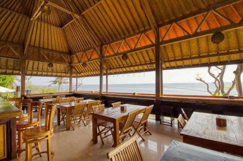 Hostal Manta Cottages With Sea View