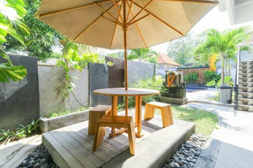 Hostal D'you Inn