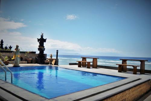Hotel Pradana Beach Inn Luxury