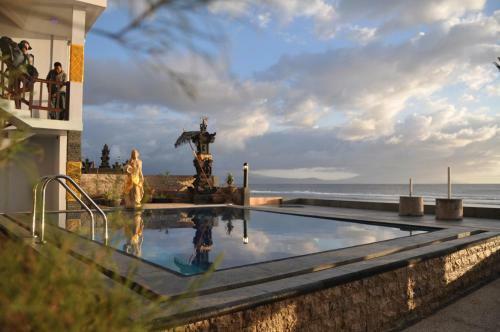 Hotel Pradana Beach Inn Luxury