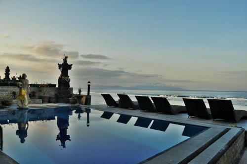 Hotel Pradana Beach Inn Luxury