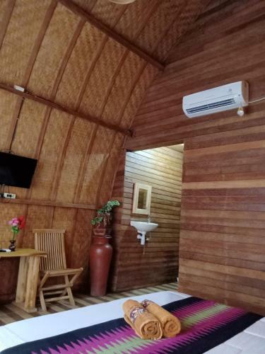 The Mel Huts